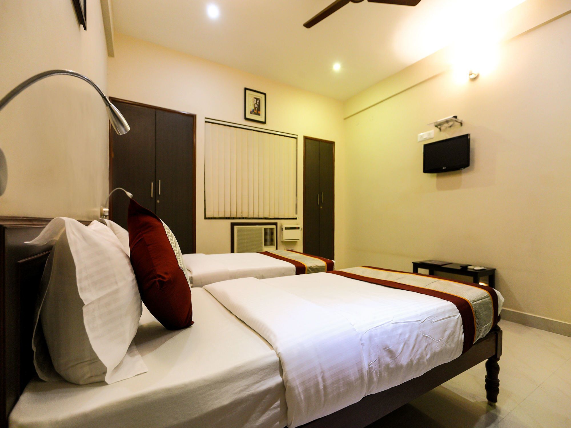 Oyo Flagship 12665 Chrompet Otel Chennai Dış mekan fotoğraf